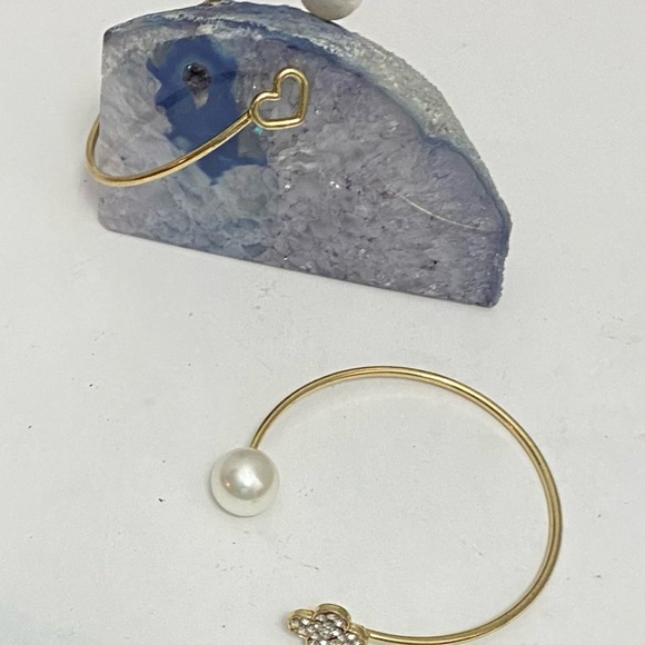 NEW Women’s gold colour bangles (2) * - Picture 2 of 4